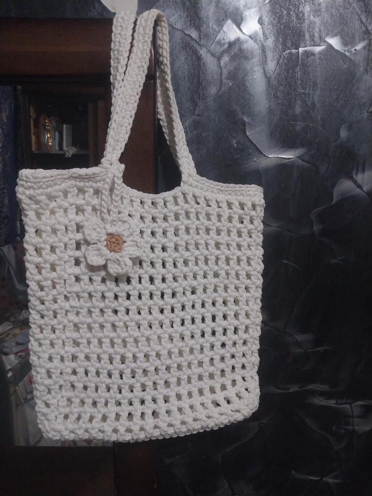 منتجات صنعت يدويا بالكروشي 